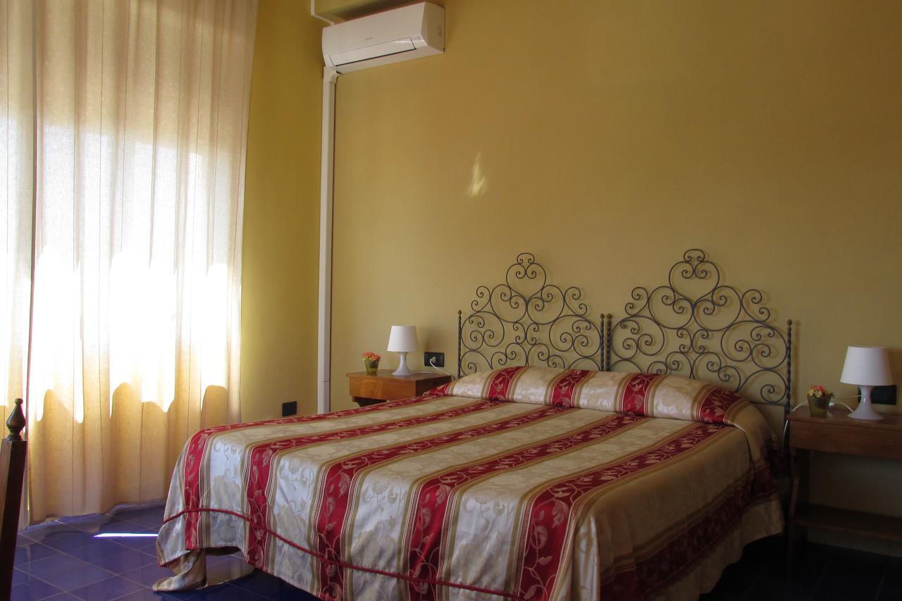 Hotel Panorama Di Sicilia Castelmola Dış mekan fotoğraf