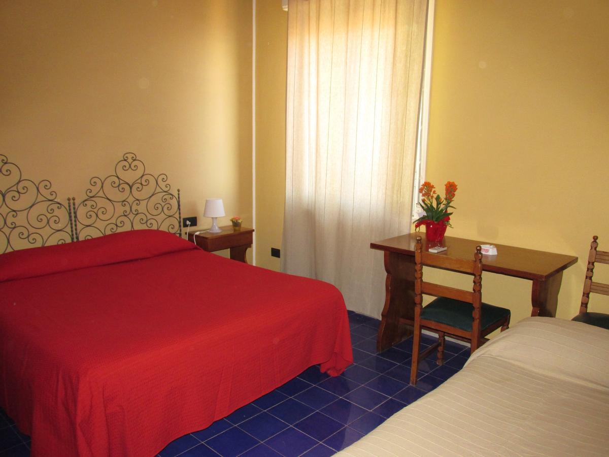 Hotel Panorama Di Sicilia Castelmola Dış mekan fotoğraf